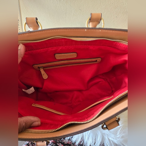 Adrienne Vittadini Studio The Signature Collection Satchel Double Handle Handbag - Picture 13 of 16